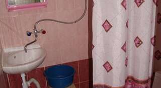 Гостиница Гостевой дом Романовых Виктория Анапа Номер "Стандарт"-2